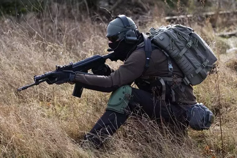 Bederní pás taktická brašna na opasek - černá