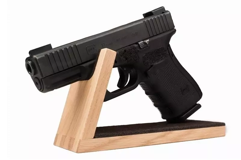 Support en bois pour pistolet