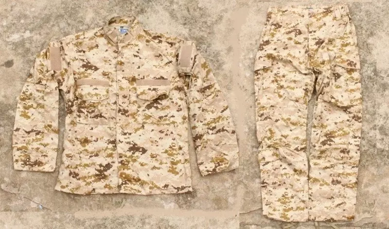 Komplet mundurowy R6 - AOR1