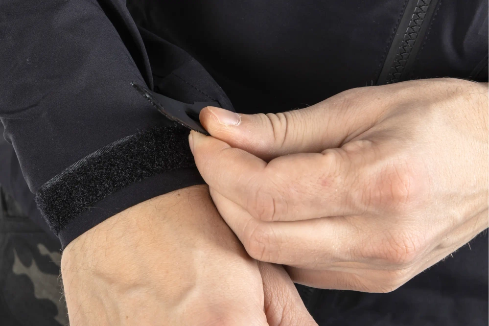 Emerson Gear Blue Label Otter Hardshell Jacket Black