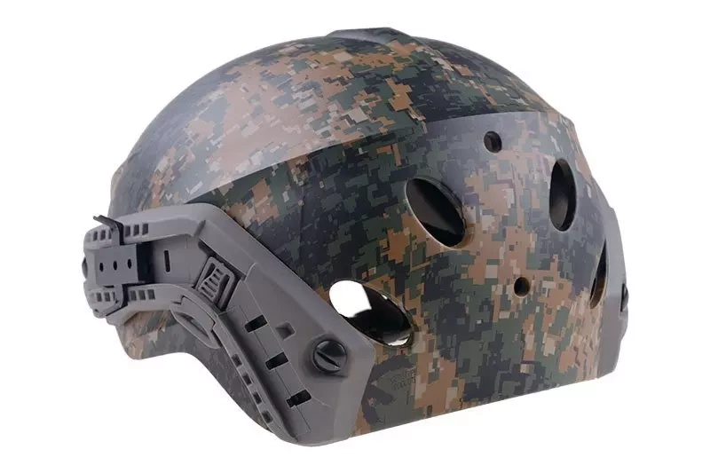 Réplique casqueu SFR - Forêt numérique