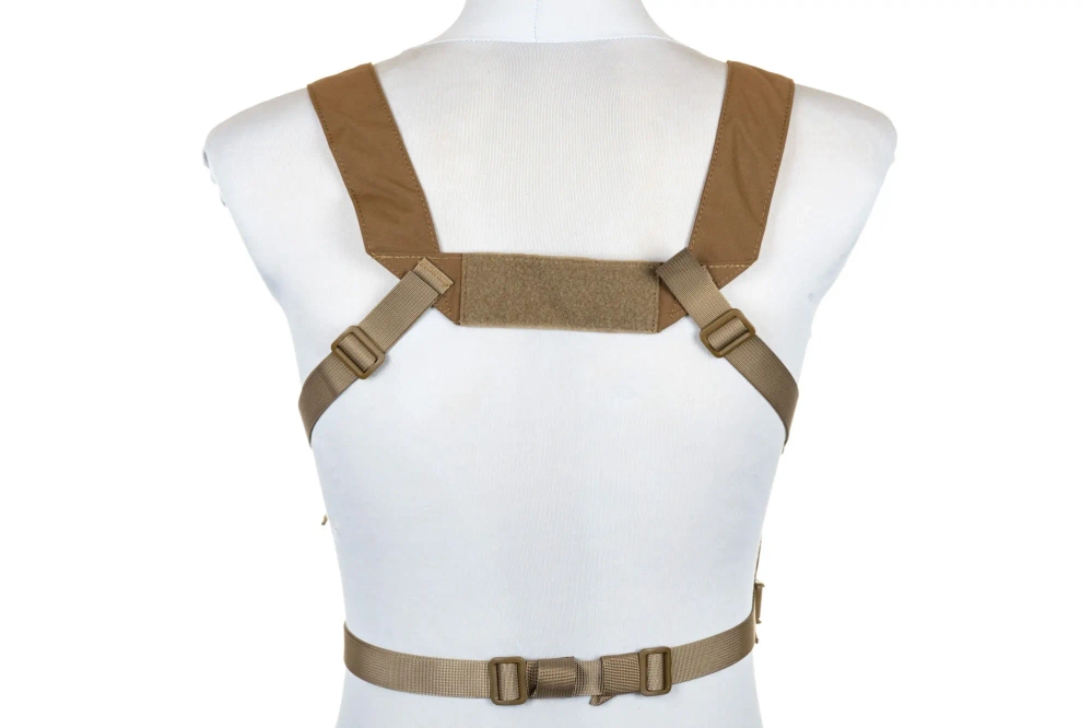 Specna Arms Tactical Adaptive V2 Tan borstlap gilet