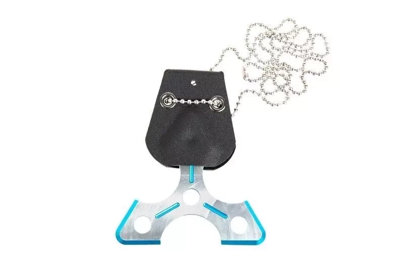 Shuriken necklace - blue